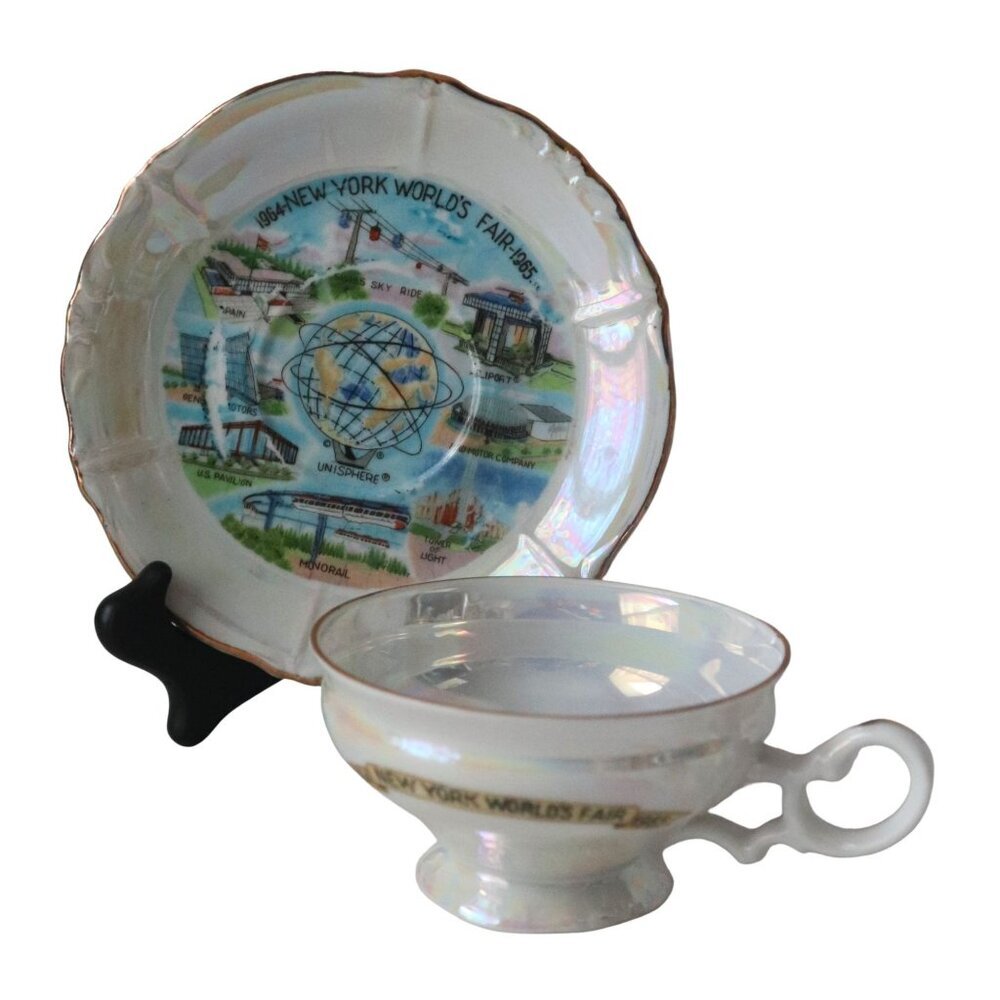 Vintage 1964 New York World's Fair Teacup & Saucer Souvenir Tea Cup Lusterware
